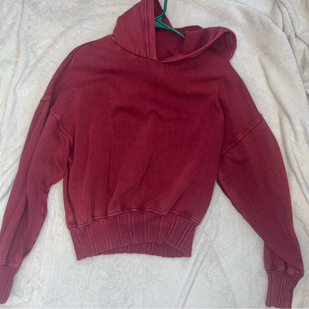Aerie cranberry cropped Hoodie